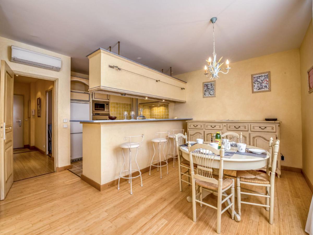 Apartment Boulevard Louis Blanc-1 By Interhome แซ็ง-ทรอเป ภายนอก รูปภาพ
